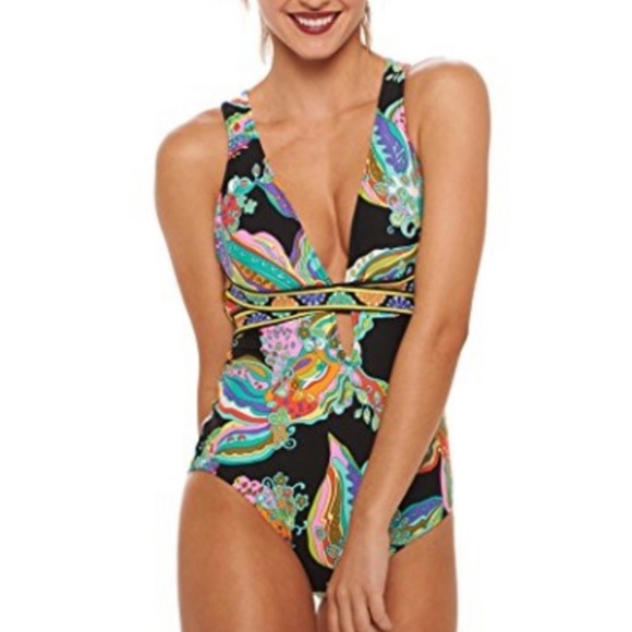Trina Turk Other - 2xHP Trina Turk Sea Garden One Piece in Black